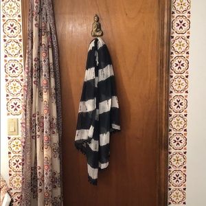 Flowy striped scarf with Pom Poms